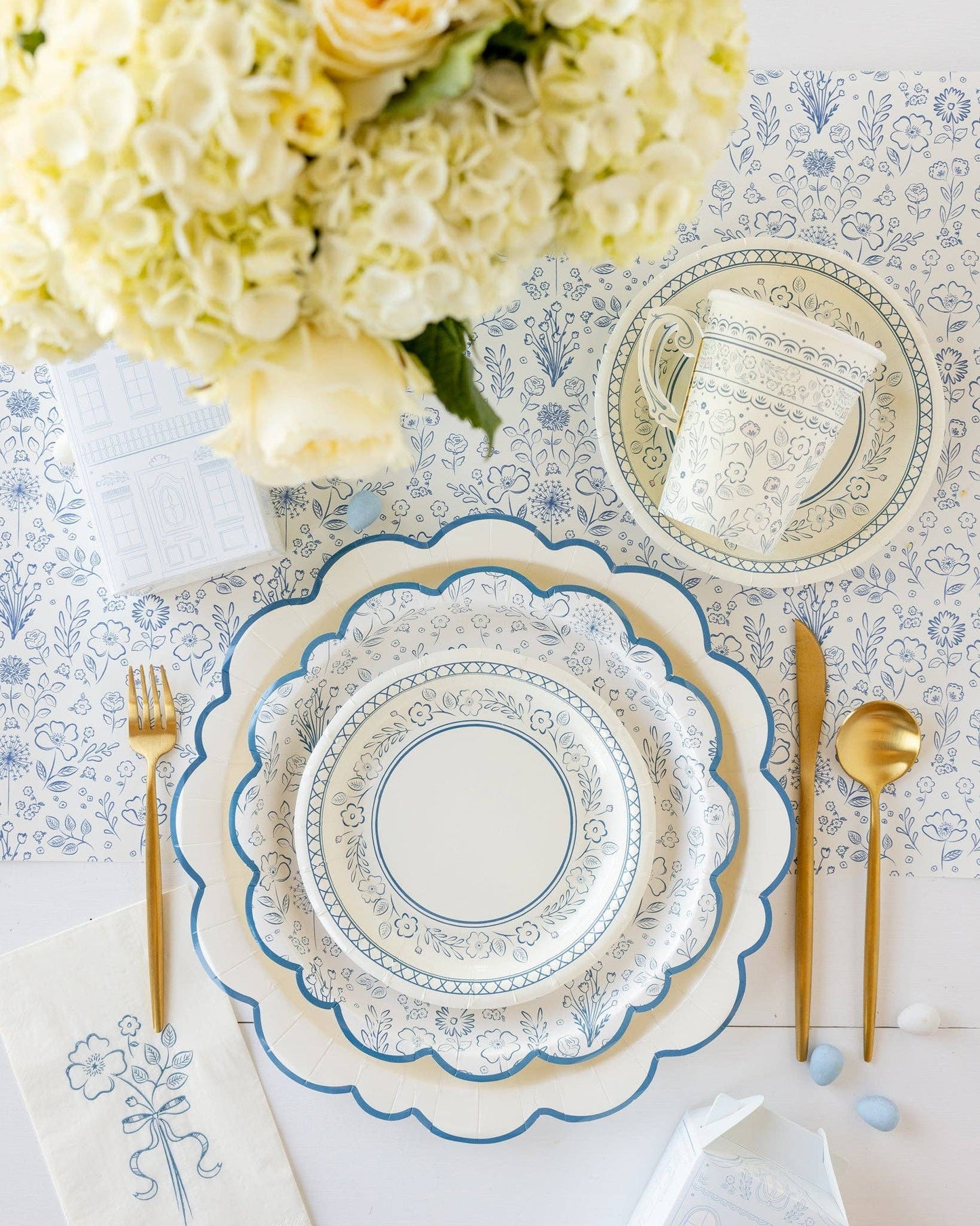 Pembroke Flower Paper Dinner Napkin | Pack of 24 - Porcupine Paper Co.