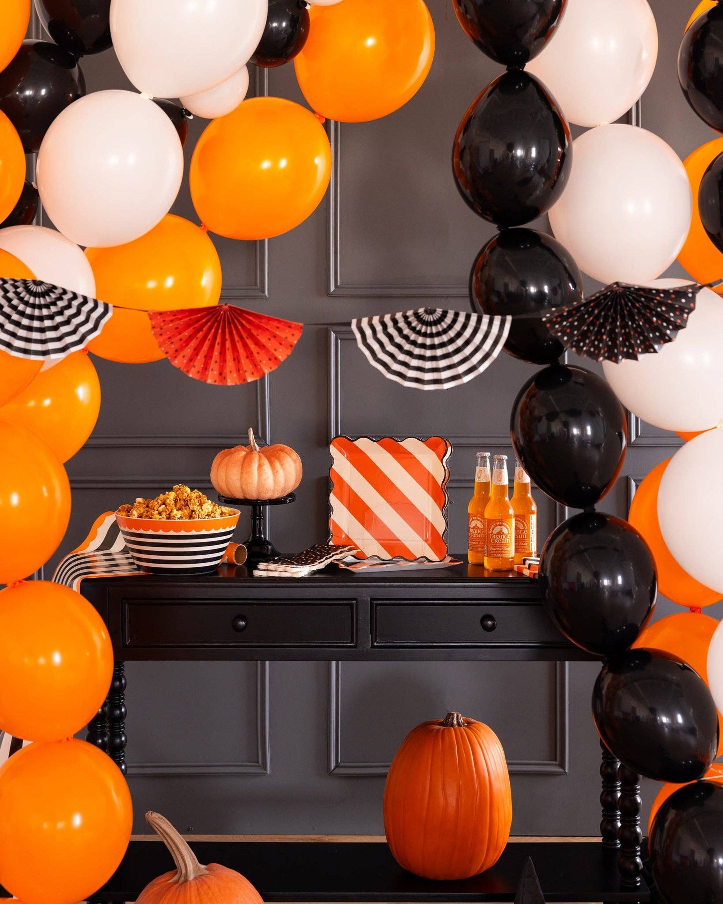 Striped 10" Paper Plates 10" | Set of 8