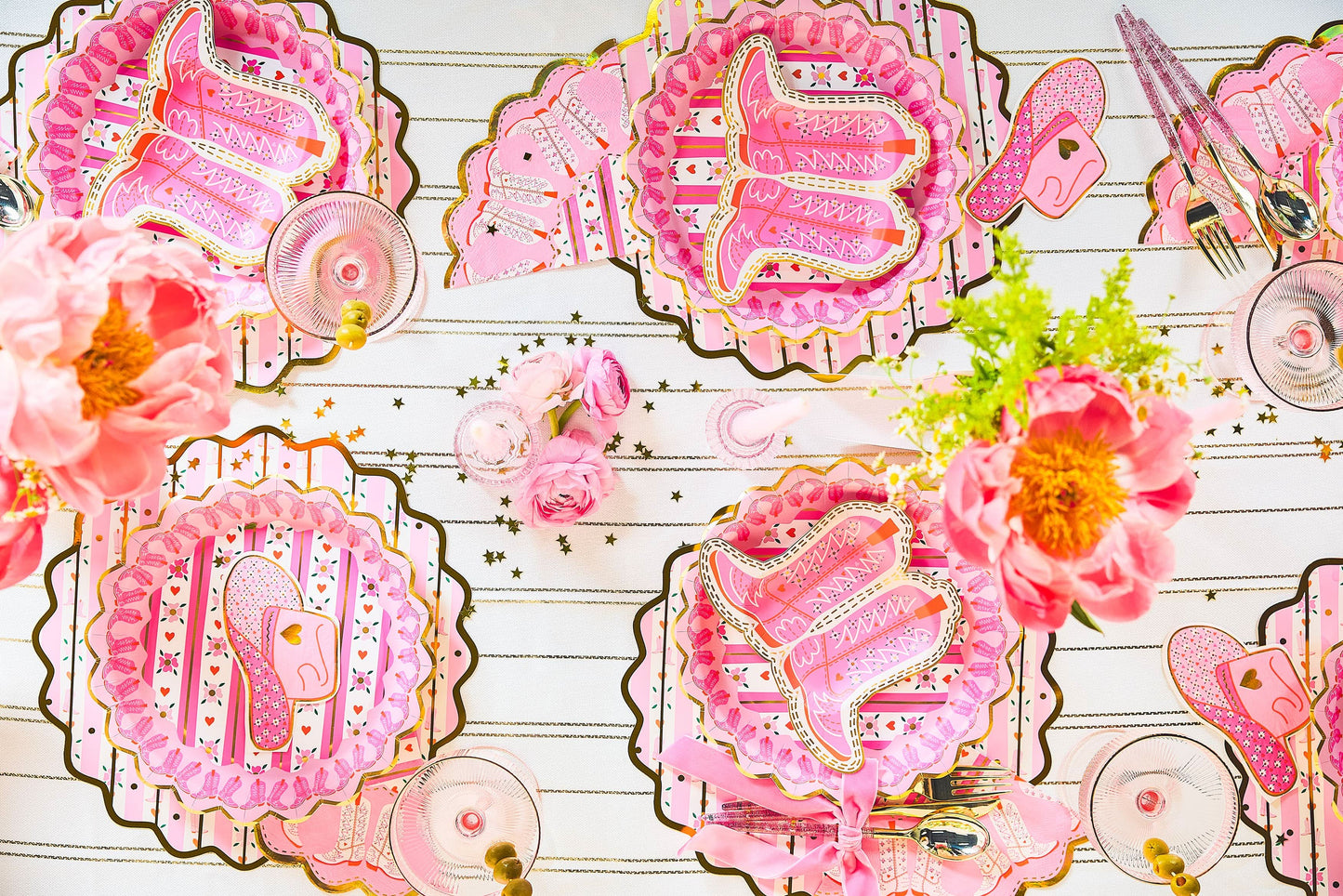 Boot Scoot Blooms Dinner Plate Set - Porcupine Paper Co.