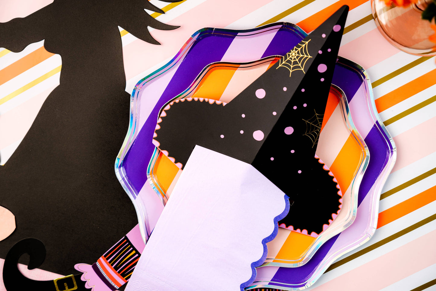 Spooky Scallops Guest Napkins | 16 count