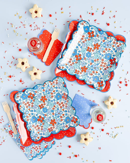 Floral Americana 9" Plates | 8 count