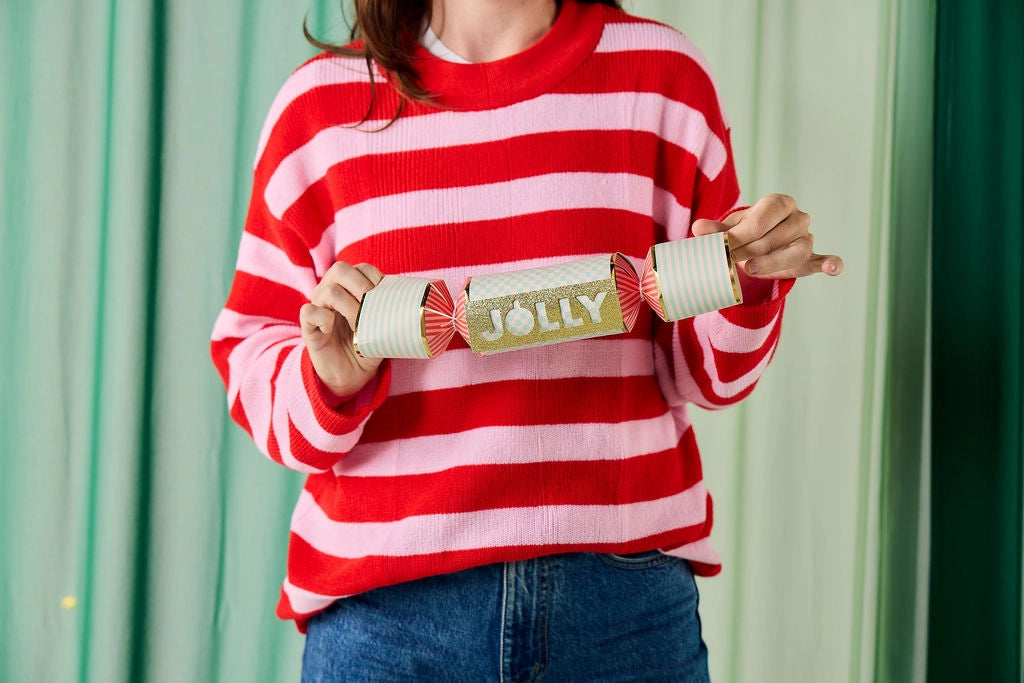 Holly Jolly Crackers | 6 count
