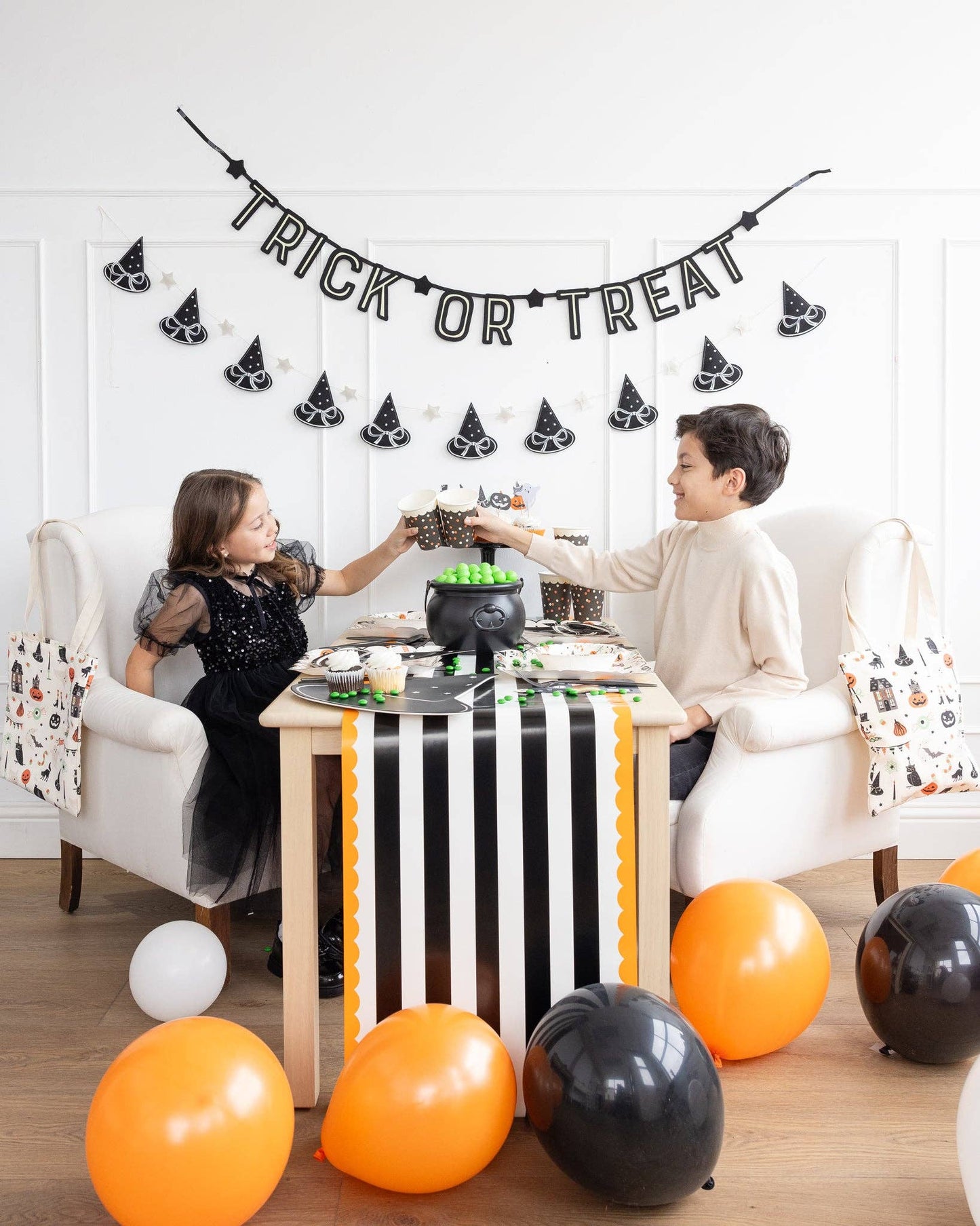Tricks & Treats Party Cups | 8 count