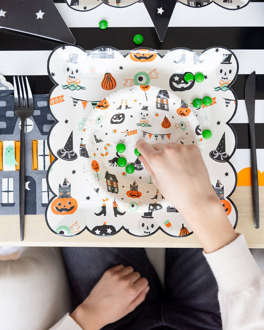 Tricks & Treats Paper Bowls | 8 count