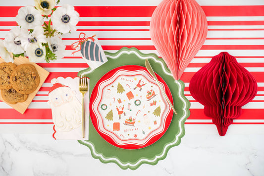 Christmas Cheer Dessert Paper Plates | 8 count