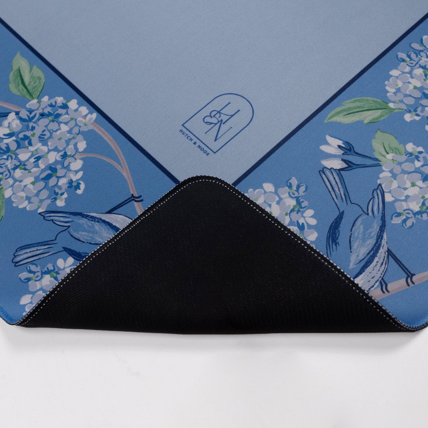 Blue & White Bird Mahjong Mat
