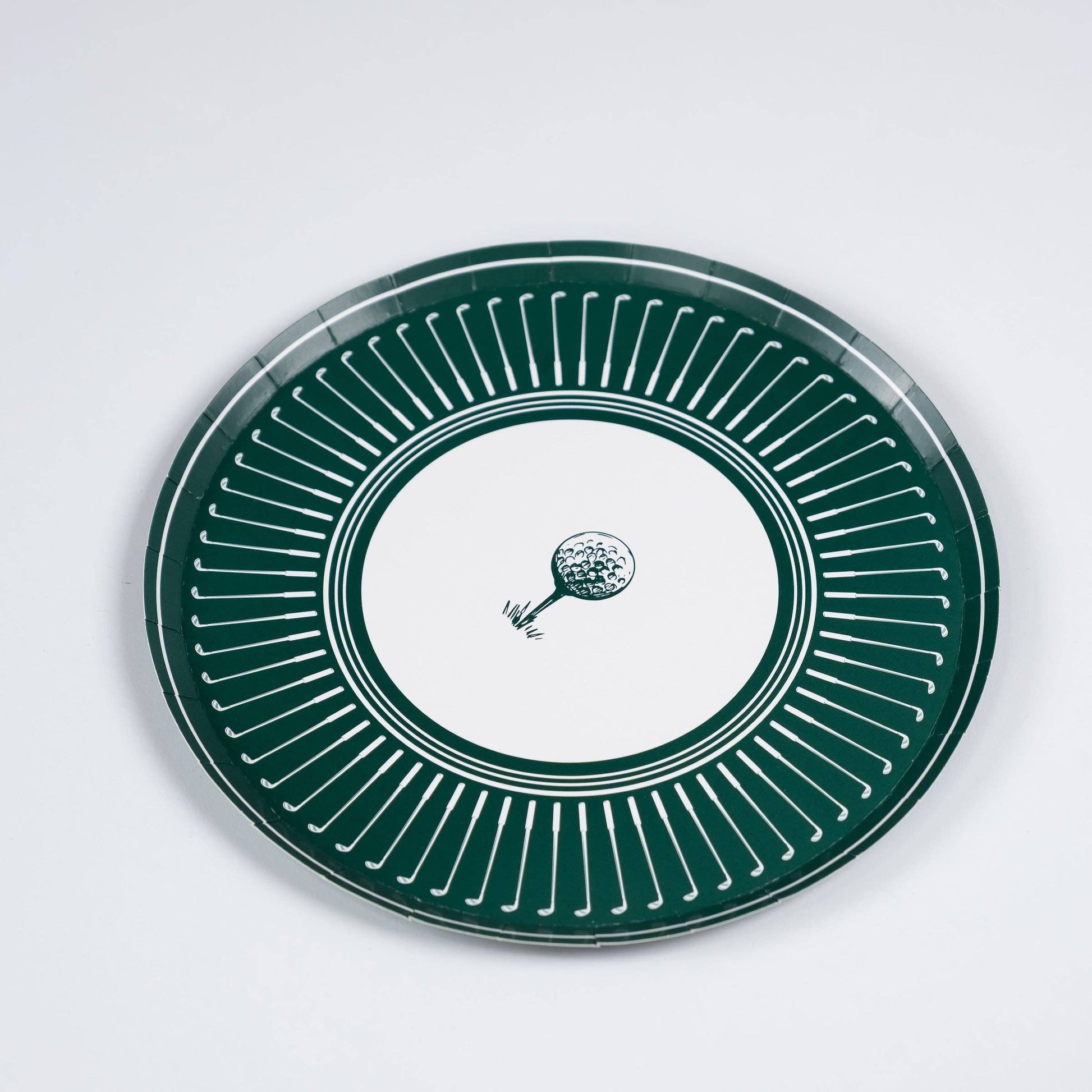 Set of 8 Gatherings by Curated Paperie 10.5-inch golf-themed dinner plates, ideal for outdoor or sports-themed events.