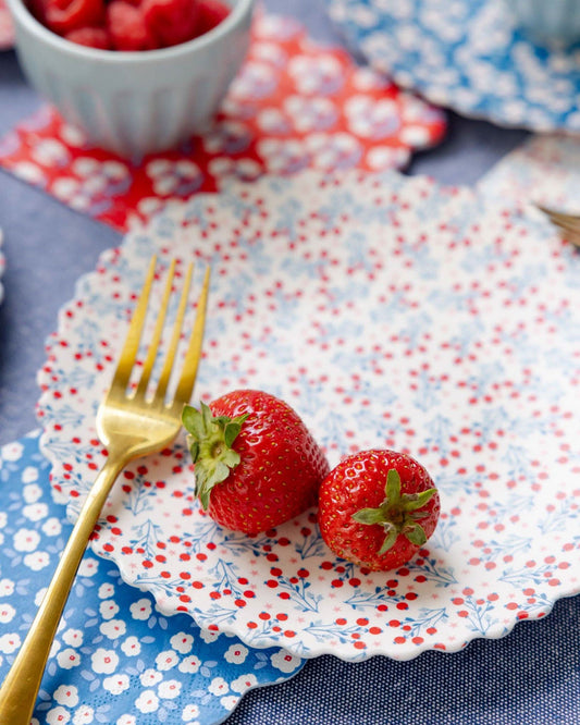 Floral bamboo plate set by My Mind’s Eye with colorful floral patterns on eco-friendly bamboo dinner plates.