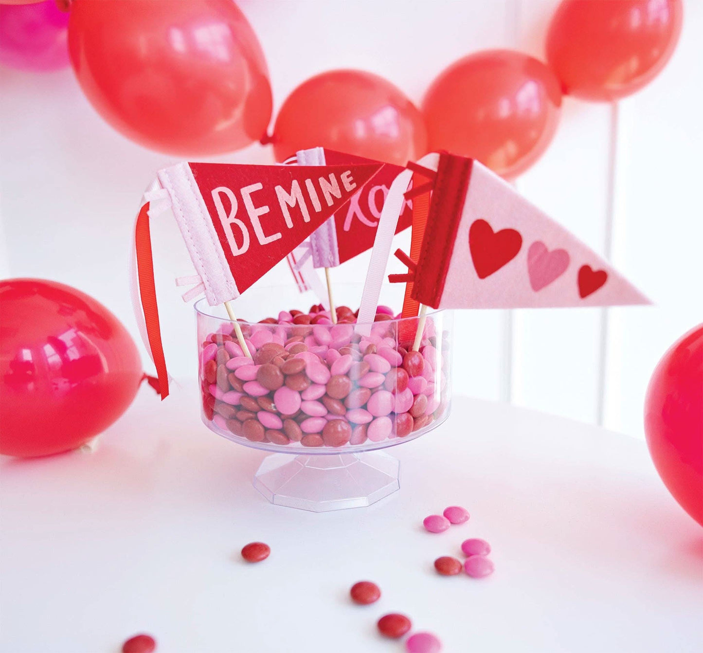 Mini Felt Valentine Pennant Banner Set