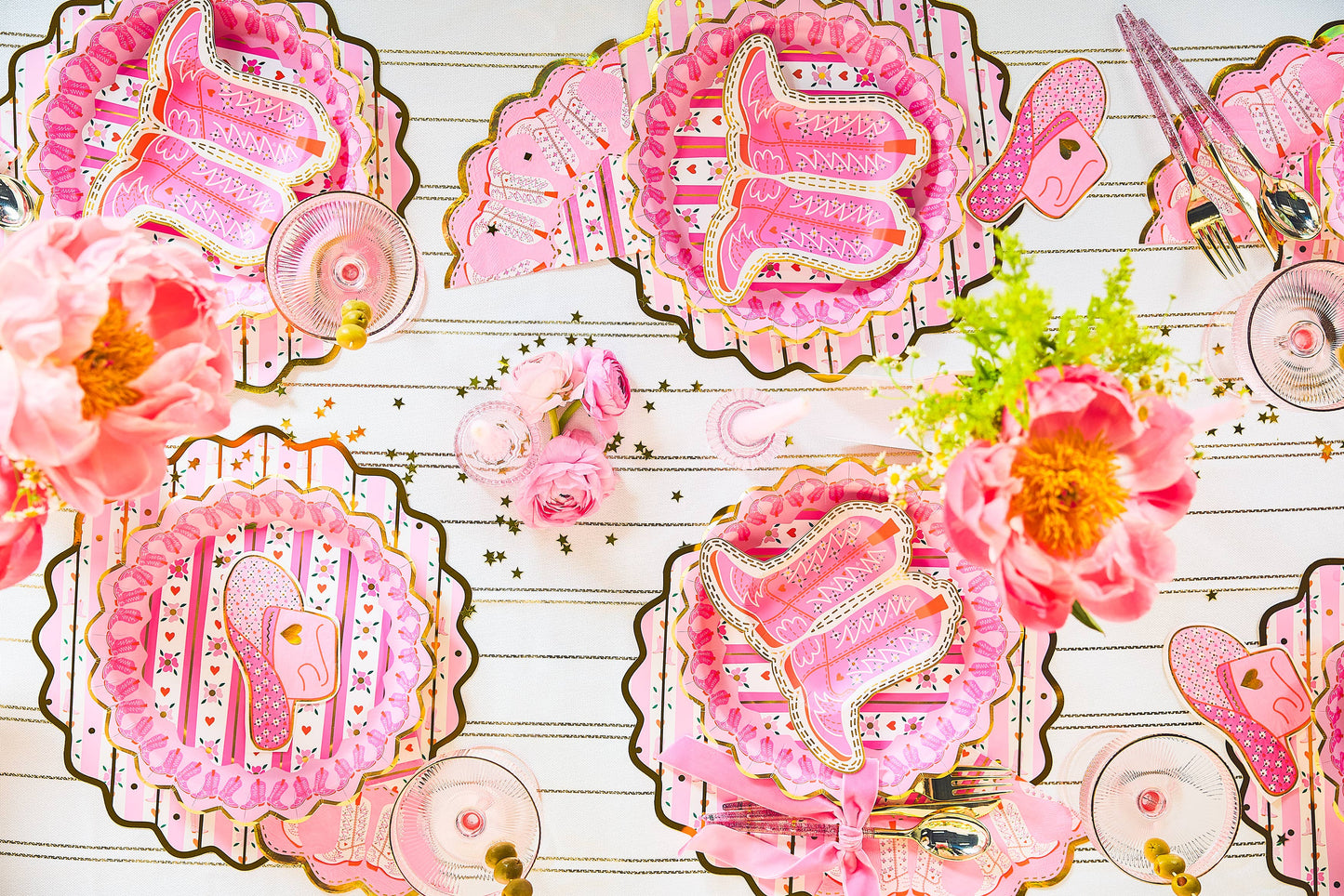 Boot Scoot Blooms Dinner Plate Set - Porcupine Paper Co.
