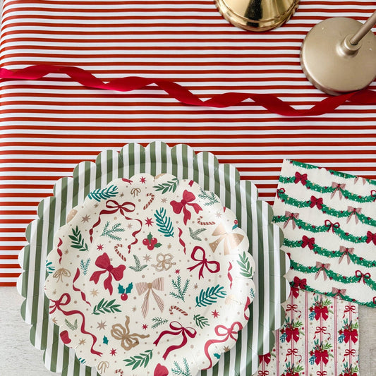 Green & White Striped Scalloped Dinner Plates 10.5" | 12 count