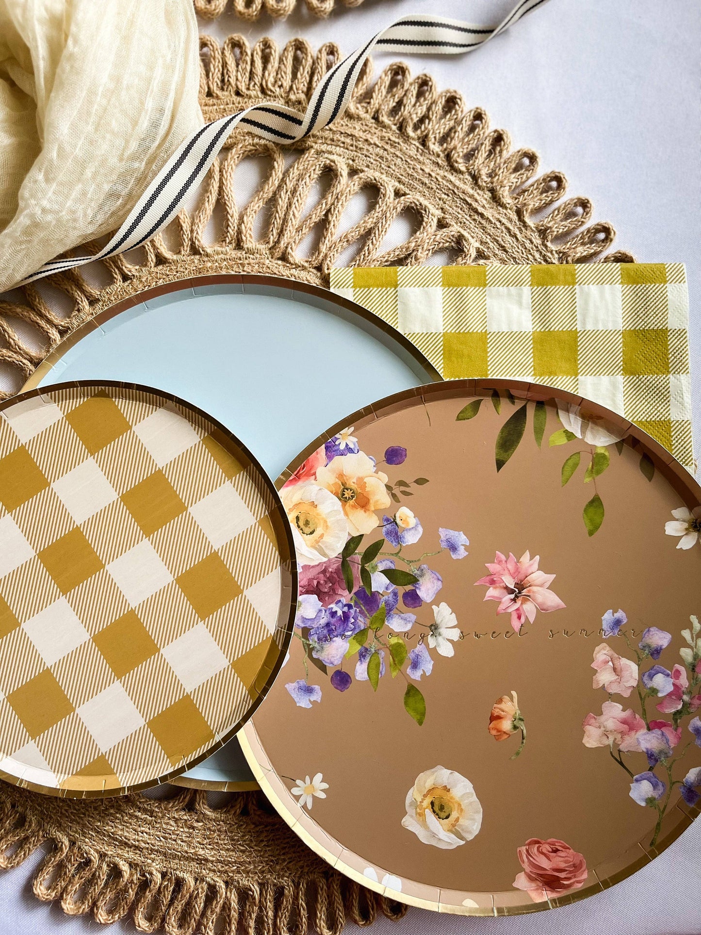 Gold Matte Plaid Plates Small | 8 count