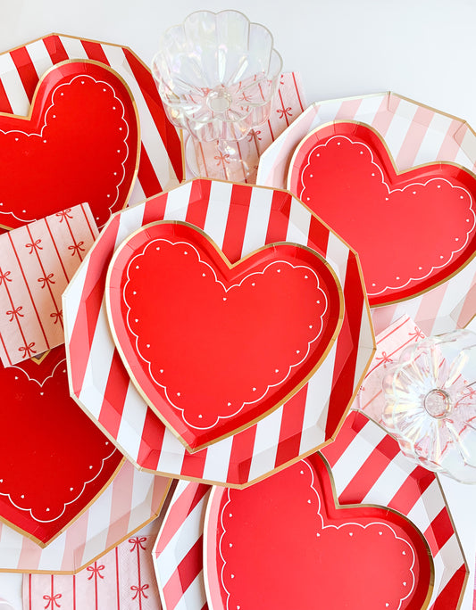 Elegant Valentine Heart Shaped Plates | 8 pack