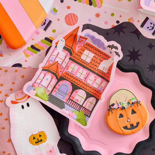 Pink-a-boo Haunted House Dessert Plates  8" | 10 count