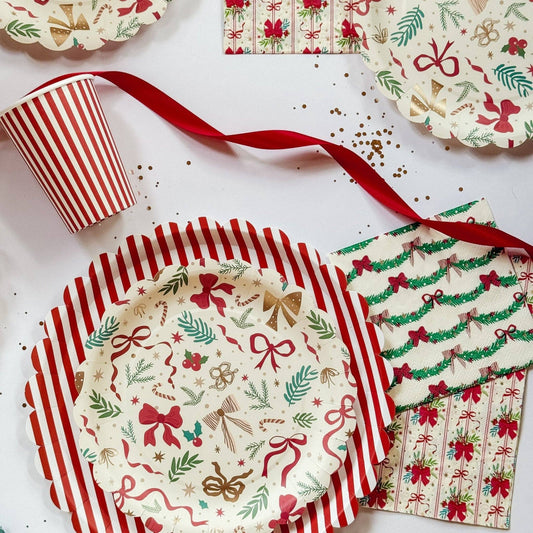Red & White Candy Stripe Paper Cups | 12 count