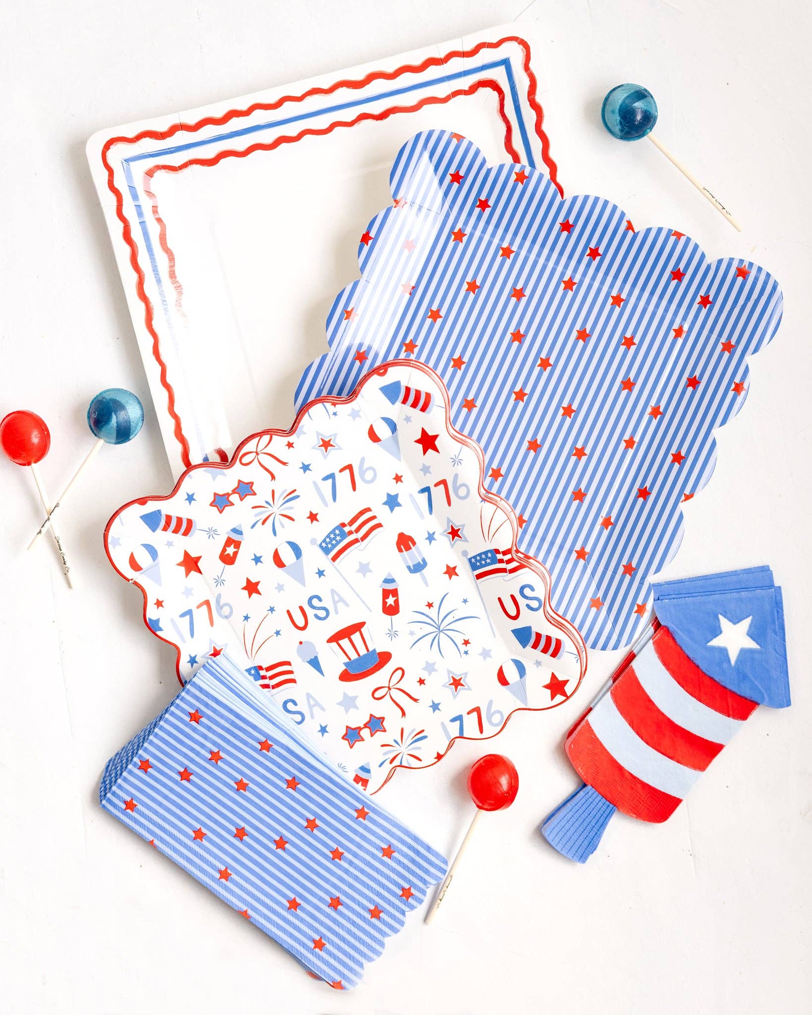 11-inch Border Paper Plate by My Mind’s Eye featuring a decorative border design for party and event use