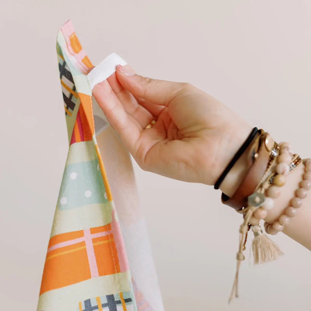 Full pattern Thermos Flour Sack Kitchen Towel by Doe A Deer, featuring colorful thermos and floral design on soft fabric.